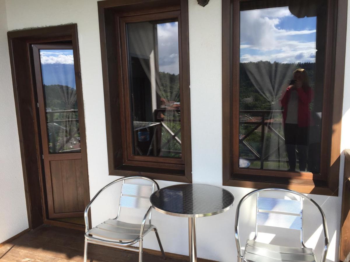 Калпаците - Kalpacite Guest Houses Skrebatno ภายนอก รูปภาพ
